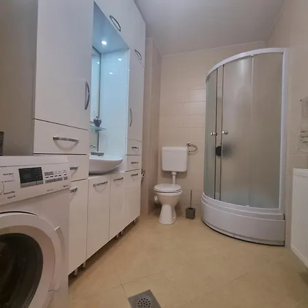 3 Ivana Appartement *